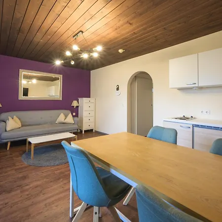 Hotel Roj &